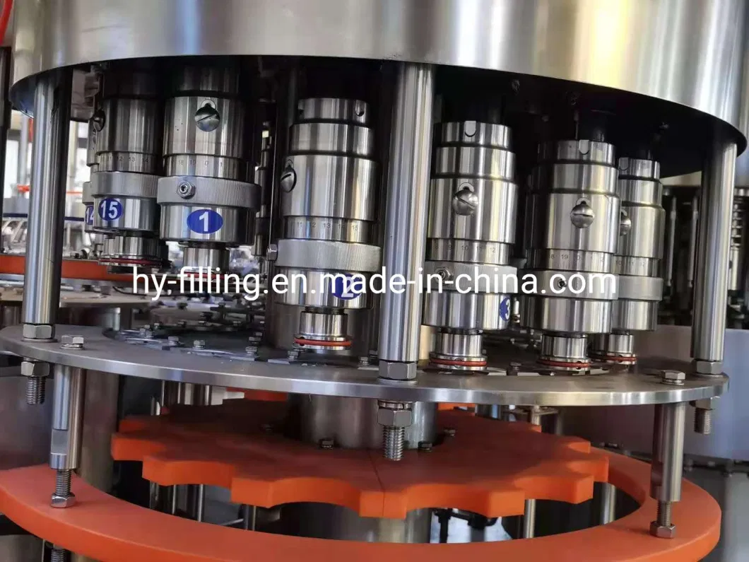 المشروبات الغازية 24000bph نظام كومبي حشو منفاخ خط كابر Hy-Filling-filling-filling Combi Line CSD Combiblock Machine